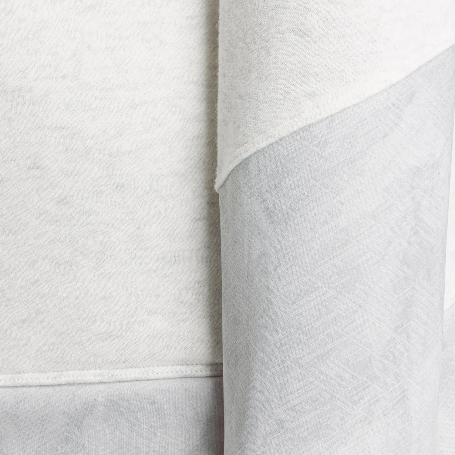 Quechua Women's Hiking Sweatshirt 11 Quechua Women's Hiking Sweatshirt - Image 9